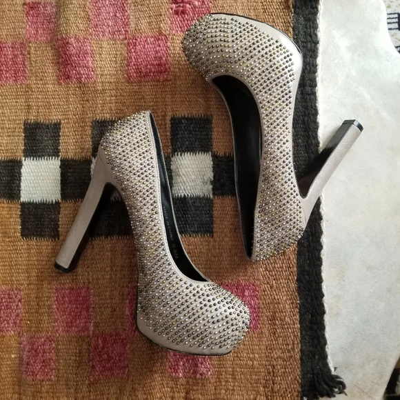 Dolce Vita Brenna Studded Platform Pumps SZ 6.5 - Picture 2 of 7